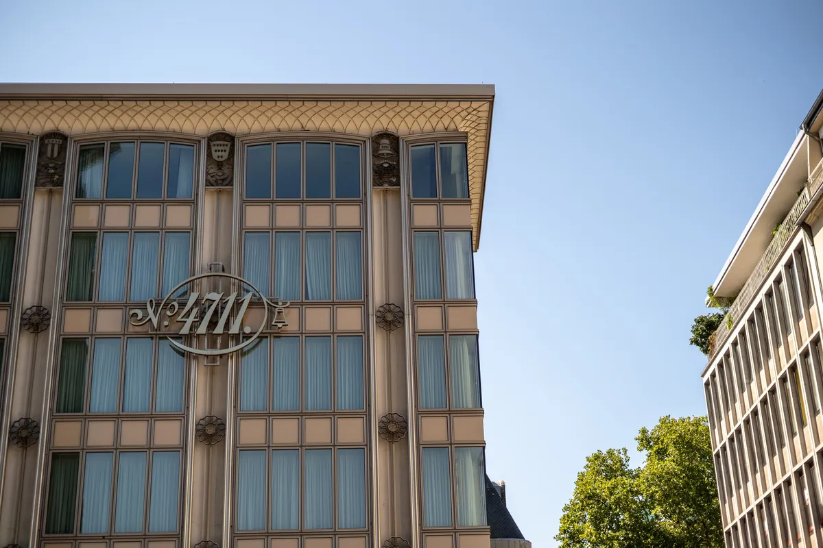 Blau Gold Haus am Dom in Köln Altstadt Nord