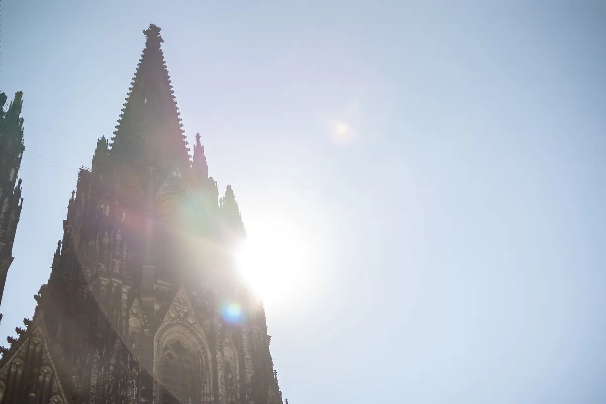Spitze des Kölner Doms in Köln Altstadt Nord