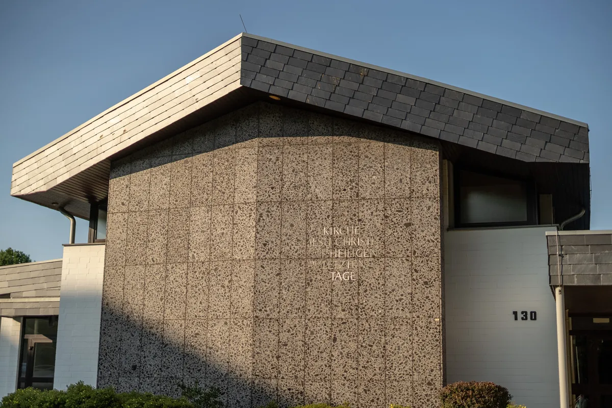 Kirche Jesu Christi der Heiligen der Letzten Tage in Köln Heimersdorf