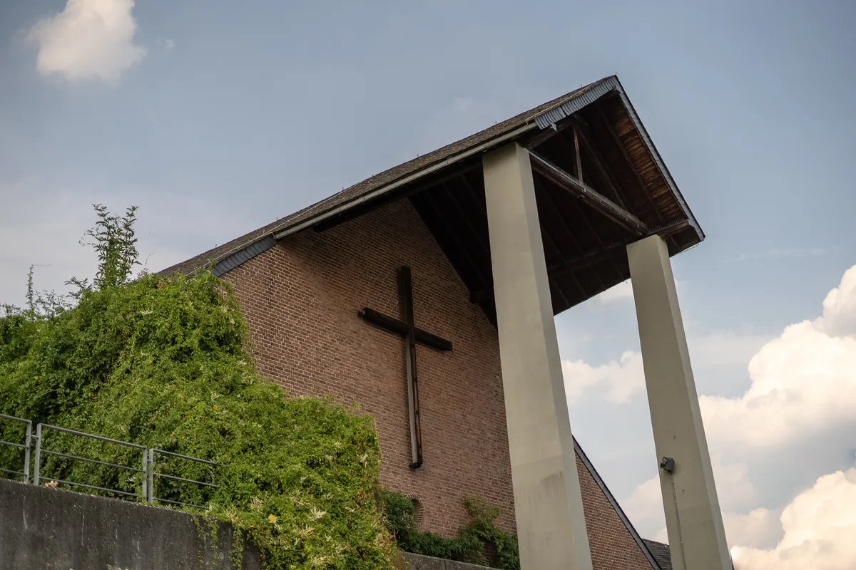 St. Georg Kirche in Köln Weiß