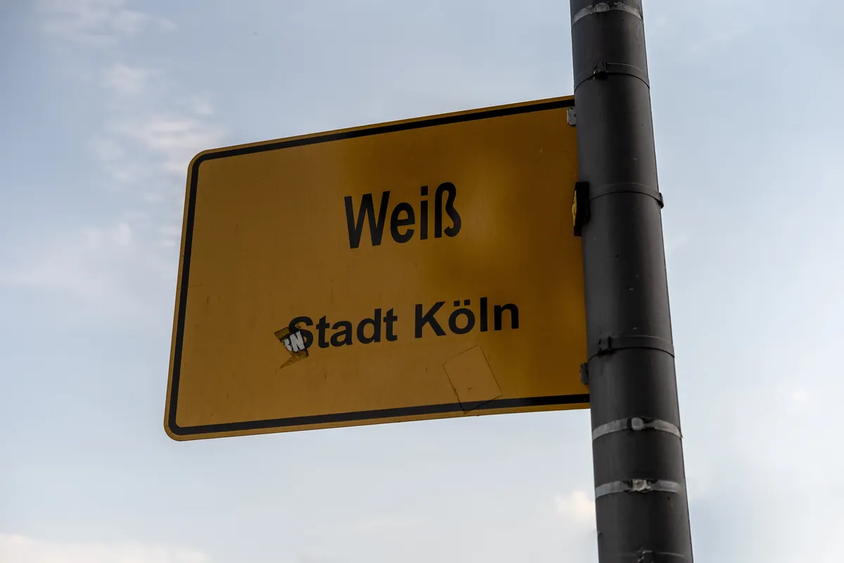 Stadtteilschild Köln Weiß